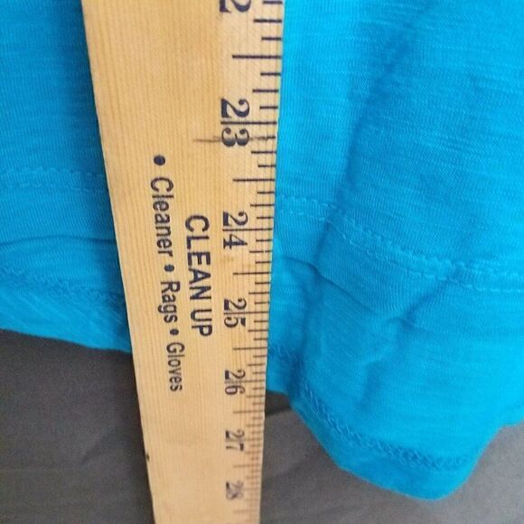 Color Story Medium Electric Blue High Low Short Sleeve Pocket Tee T Shirt NWOT - Picture 6 of 10